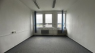 Pronájem pěkné kanceláře 26 m2, Pelhřimov.Nabízíme
