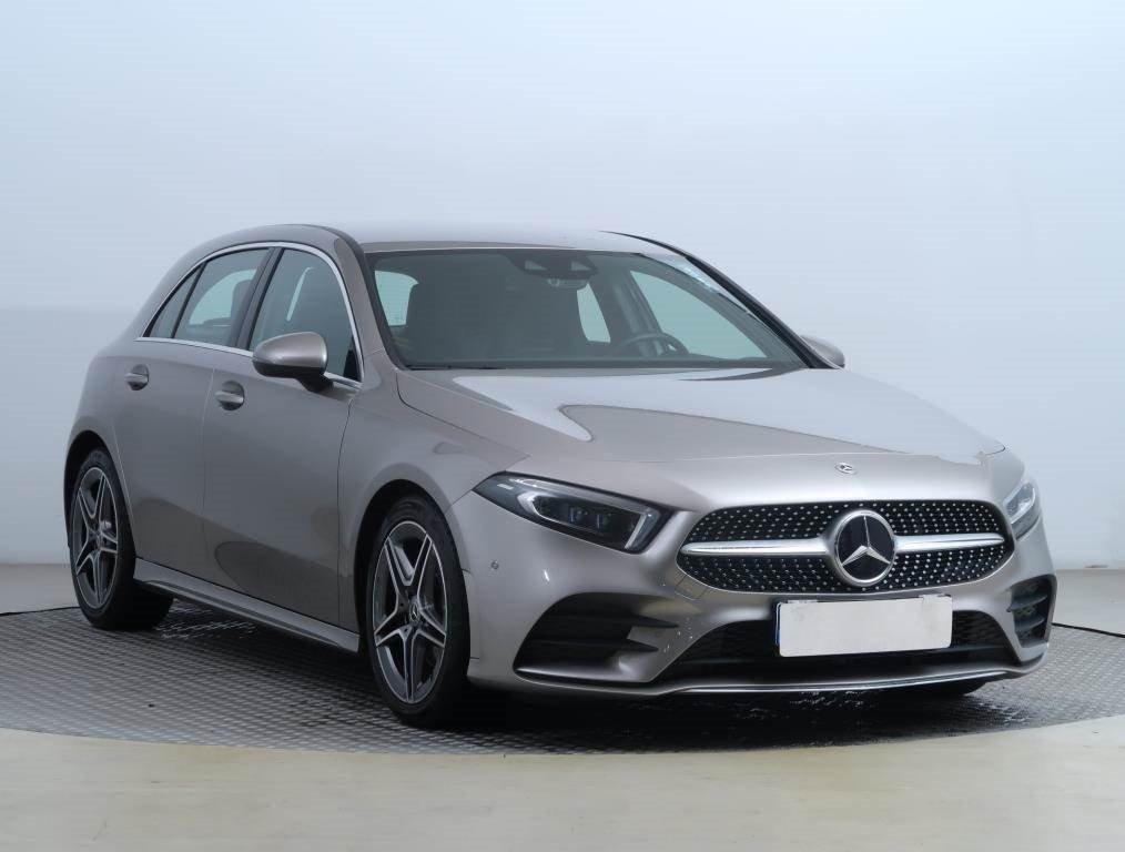 Mercedes Třída A, A 200 dAMG line ,, Hatchback,