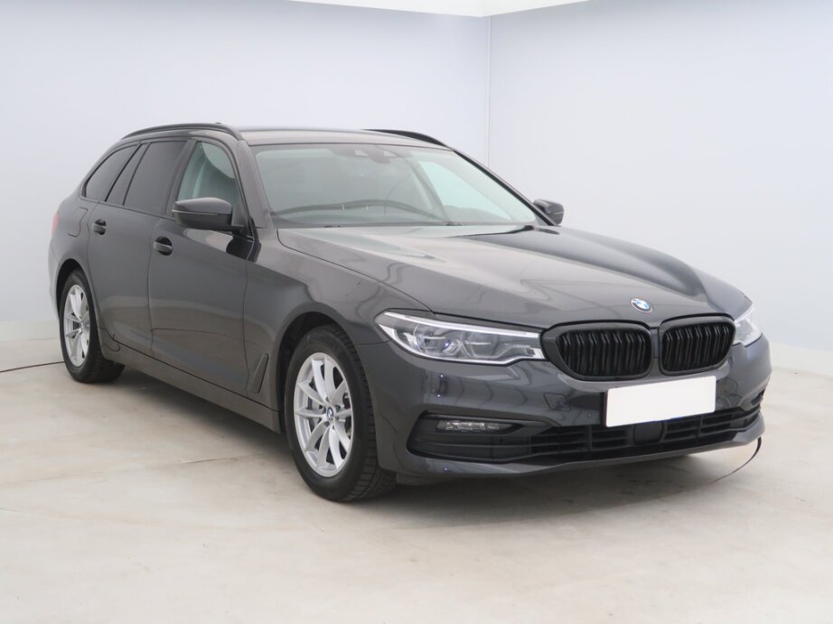 BMW Řada 5, 530d xDriveModern Line ,, Combi,