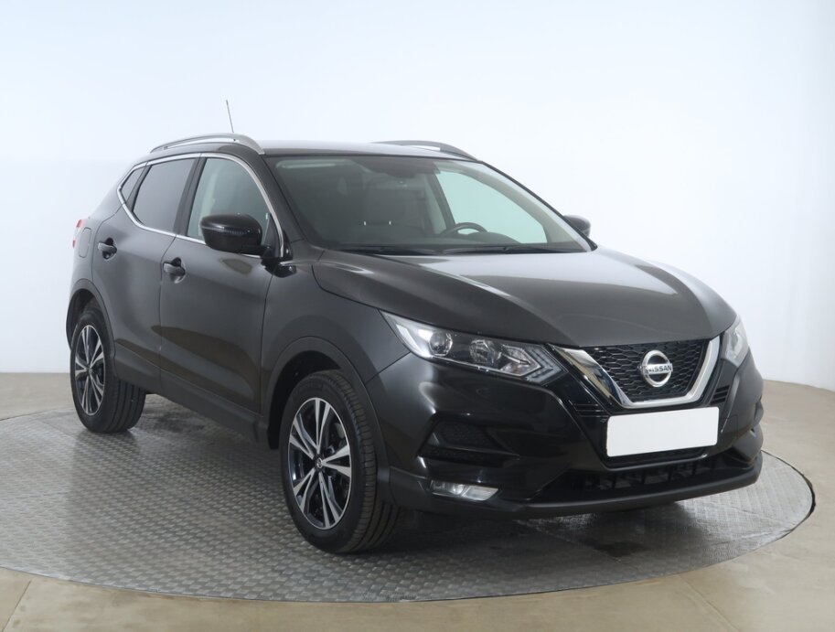 Nissan Qashqai, 1.3 DIG-T, ČR,2.maj, Serv.kniha,,