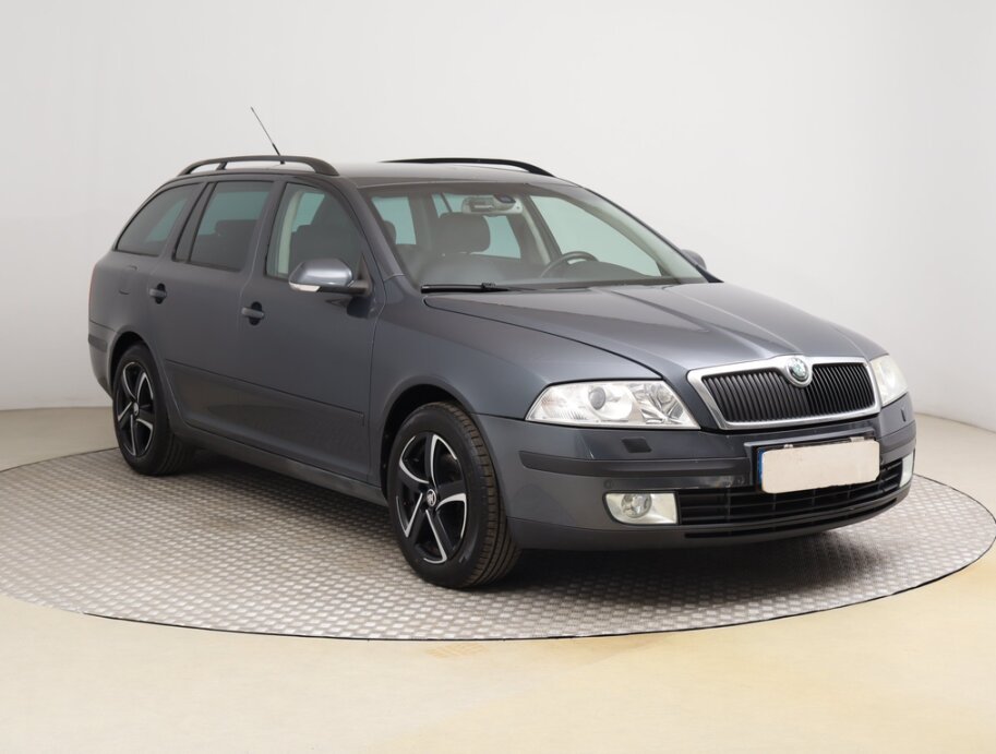 Skoda Octavia, 2.0 TDIElegance , Navi, Xenony,