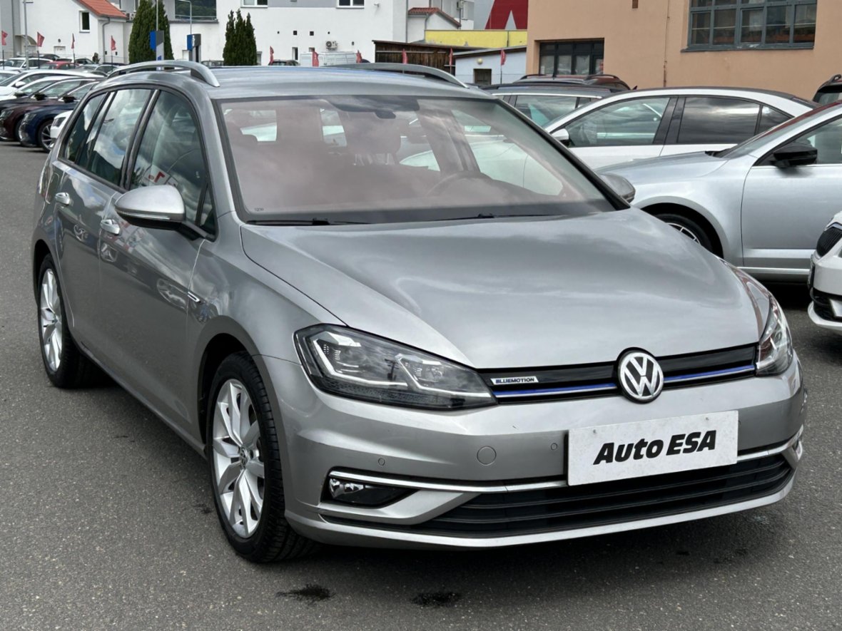 Volkswagen Golf, 1.5TSIortline, ČR, kombi, benzín
