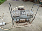 Vibrační motor