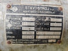 Vibrační motor