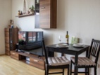 Nabízíme k prodeji světlý byt 2+kk 50m² s terasou, výhledem a parkovacím místem, ulice U Hostína 1777, Úvaly