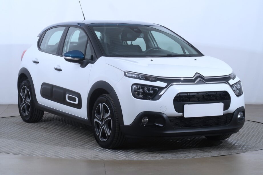 Citroen C3, 1.2 PureTechShine , ČR,1.maj, Serv