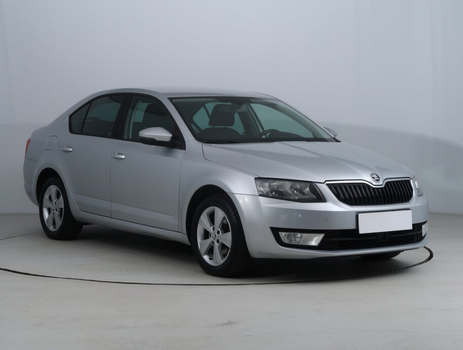 Skoda Octavia, 1.4 TSI CNGElegance , ČR,1.maj,,