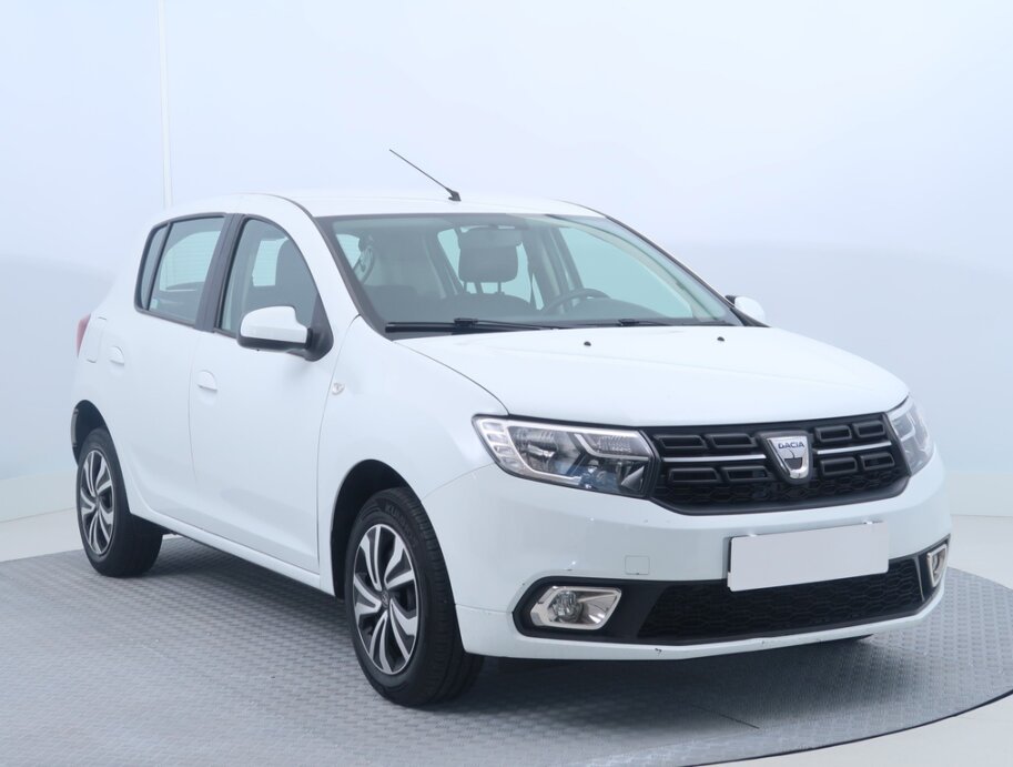Dacia Sandero, 1.0 SCeArctica , ČR,1.maj, Serv