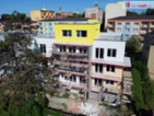 Byt 3+kk, 66 m2 s balkonem a parkov