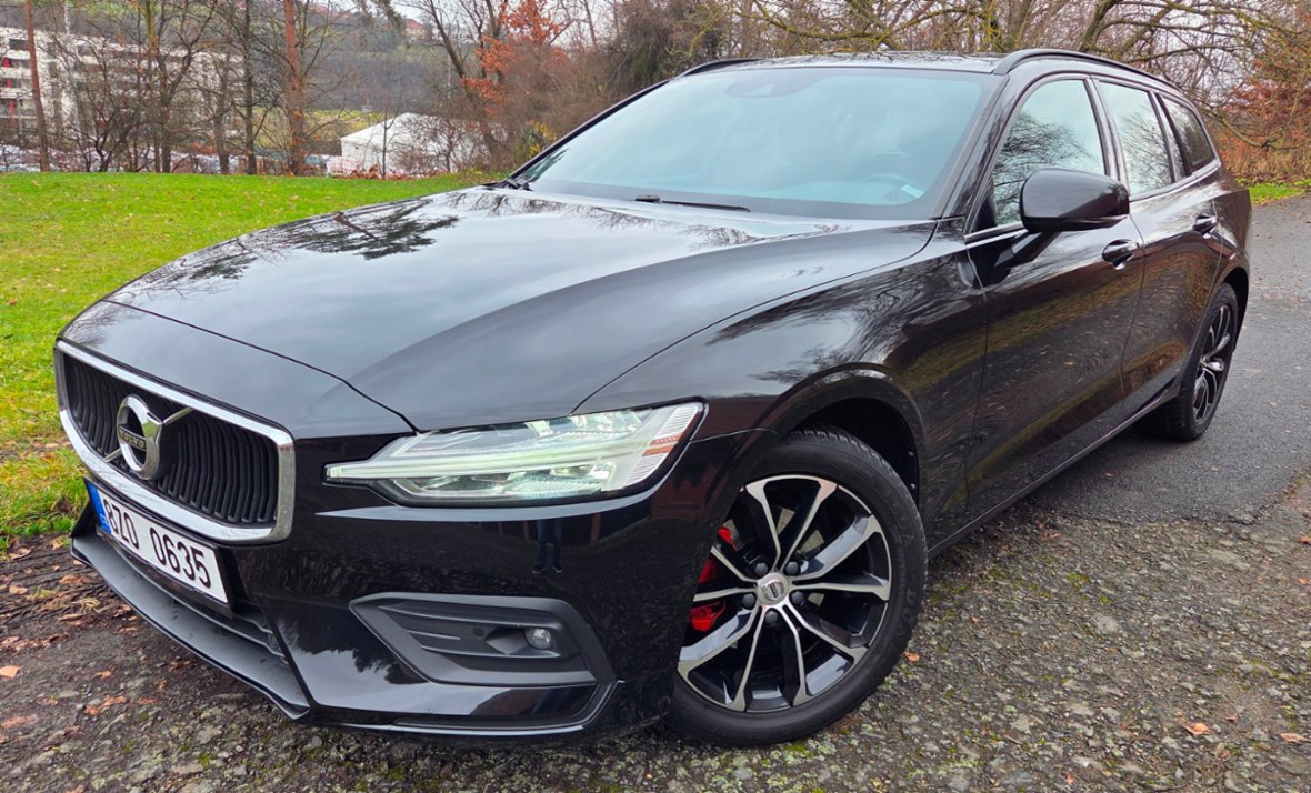 Volvo V60 kombi, Momentum Pro, 2.0 D3