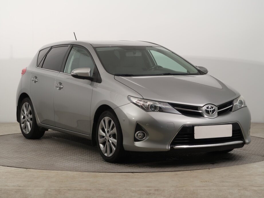 Toyota Auris, 1.6 Valvematic, Xenony, Klima,