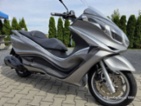 Piaggio X10 350, skútr