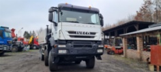 Iveco Trakker, valník