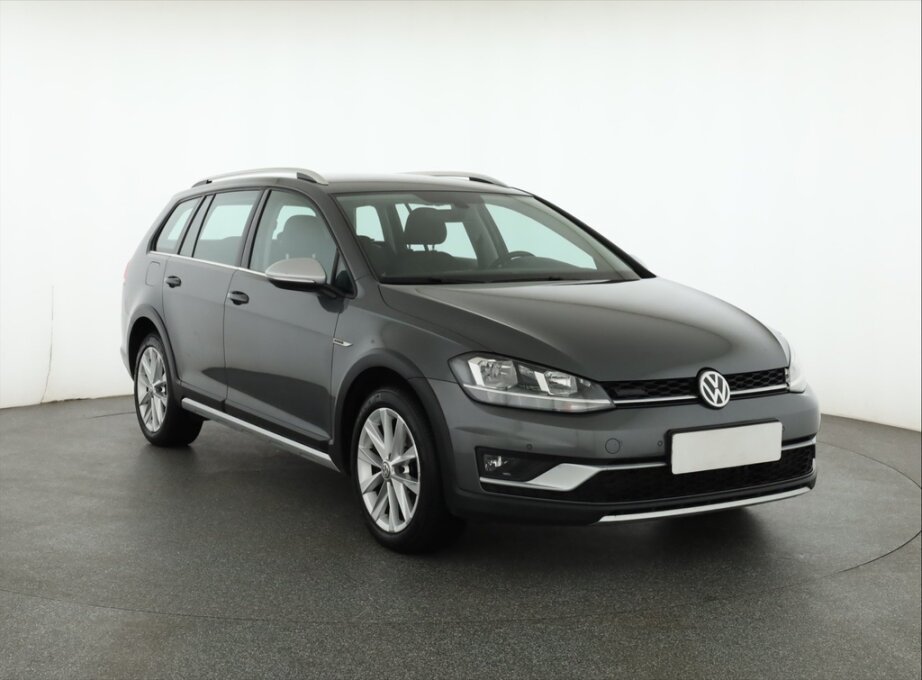 VW Golf, 2.0 TDIAlltrack , 4X4, Serv.kniha,, Combi