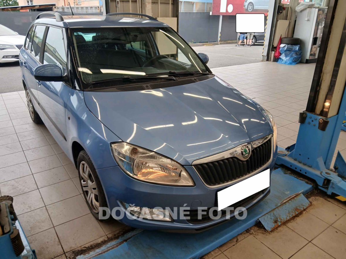 Škoda Fabia II, 1.2 TSI, ČR, servis.kniha, kombi,
