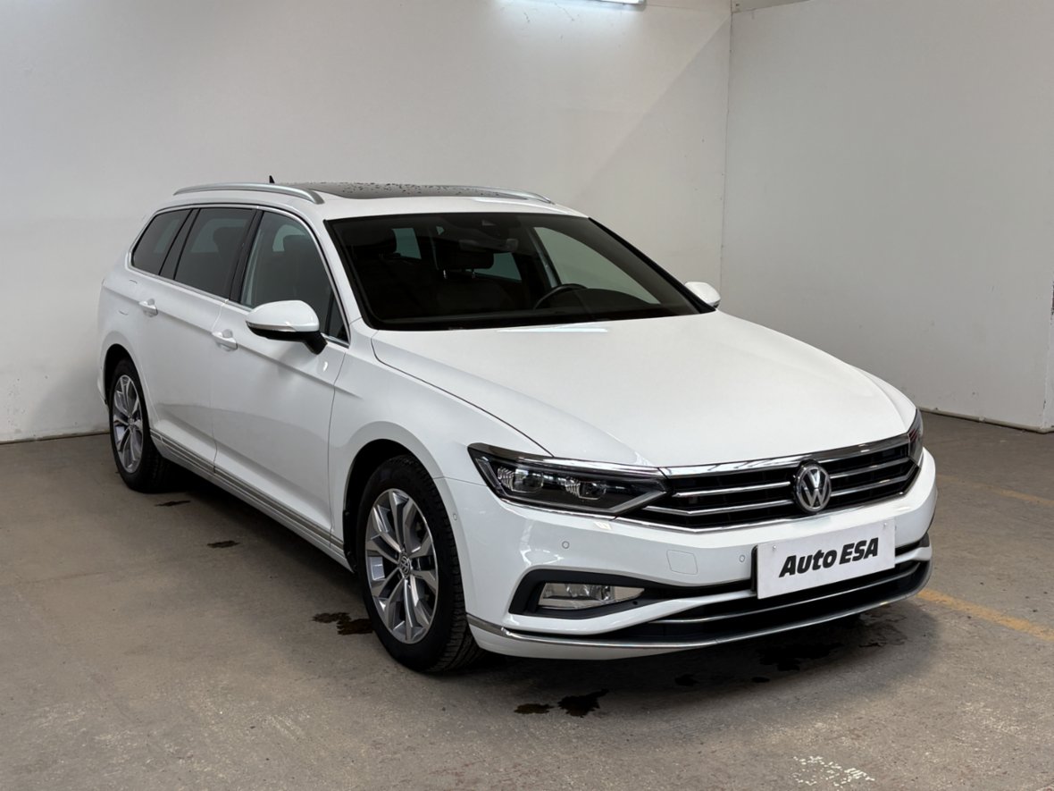 Volkswagen Passat, 2.0 TDi, DSG, navi, LED, kombi,