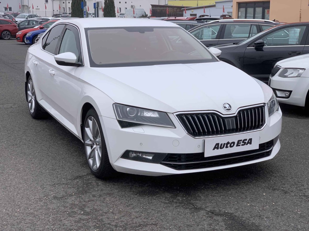 Škoda Superb III, 1.6TDi, ČR, Bixen, liftback,