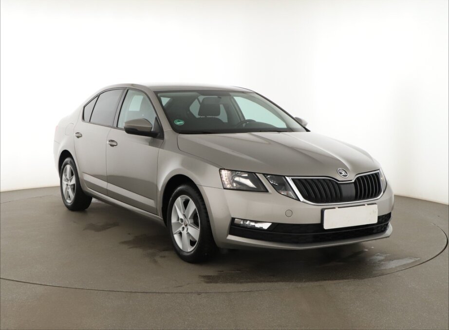 Skoda Octavia, 1.0 TSIStyle , ČR,2.maj, Tempomat,,