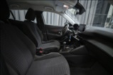 Peugeot 2008, 1,2 i ČR 1. MAJ SERVIS, SUV, benzin