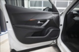 Peugeot 2008, 1,2 i ČR 1. MAJ SERVIS, SUV, benzin