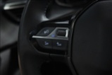 Peugeot 2008, 1,2 i ČR 1. MAJ SERVIS, SUV, benzin