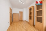 Prodej bytu 3+1, 56 m², Cheb, ulice Hradební