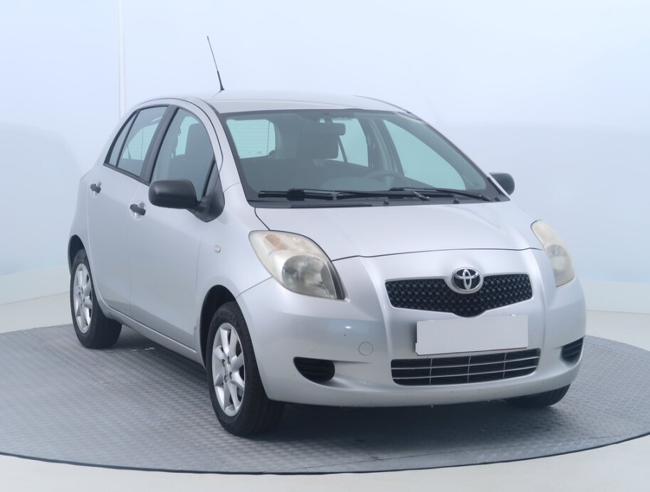 Toyota Yaris, 1.0 VVT-i, po STK, Klima,