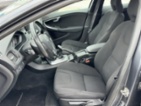 Volvo V40, 1.6 D, AC, tempo, park.čidla, hatchback
