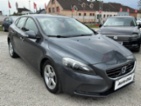 Volvo V40, 1.6 D, AC, tempo, park.čidla, hatchback