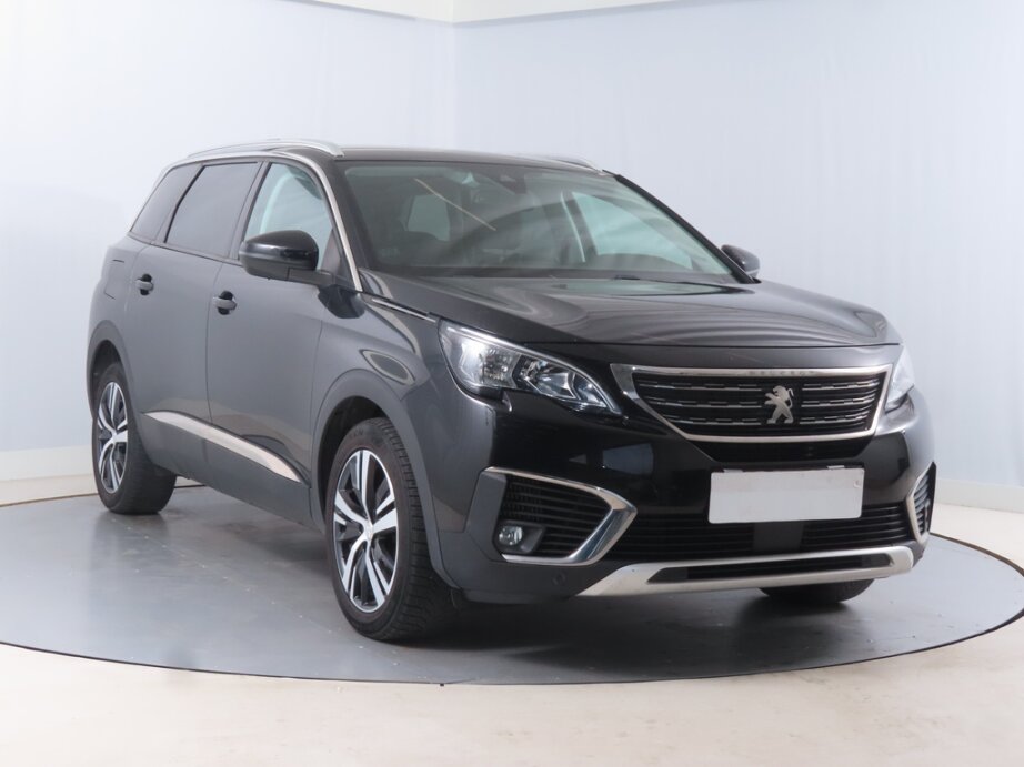 Peugeot 5008, PureTech 130, Automat, 7 míst, ČR,1