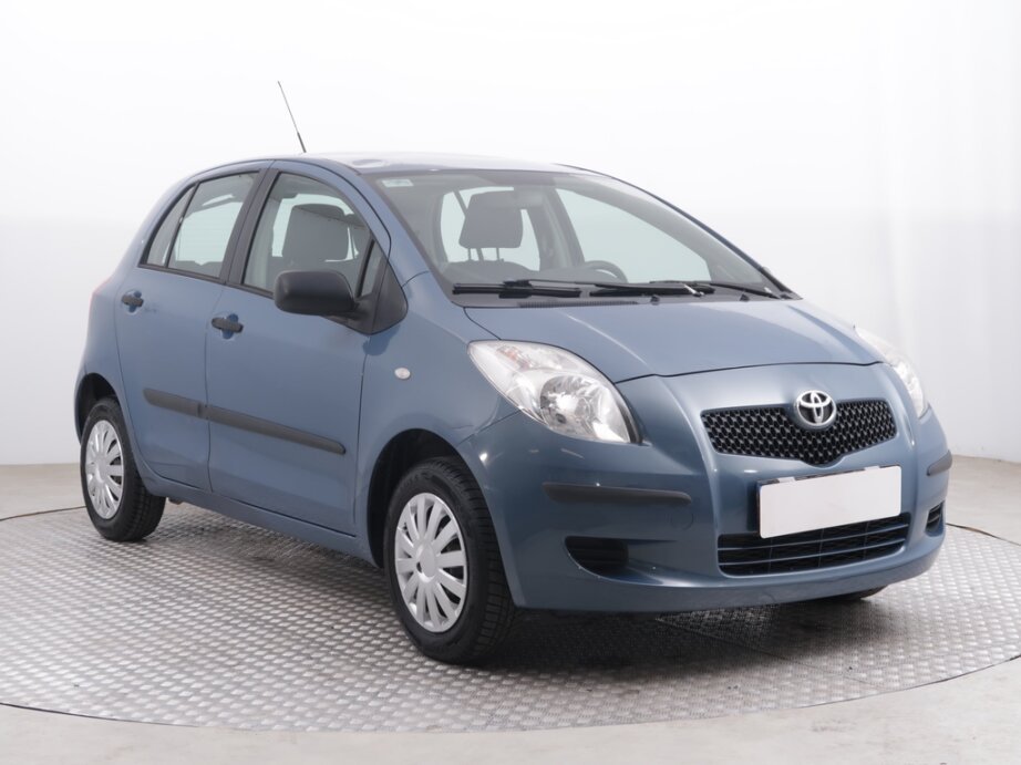 Toyota Yaris, 1.0 VVT-i, po STK, Tažné, Klima,,