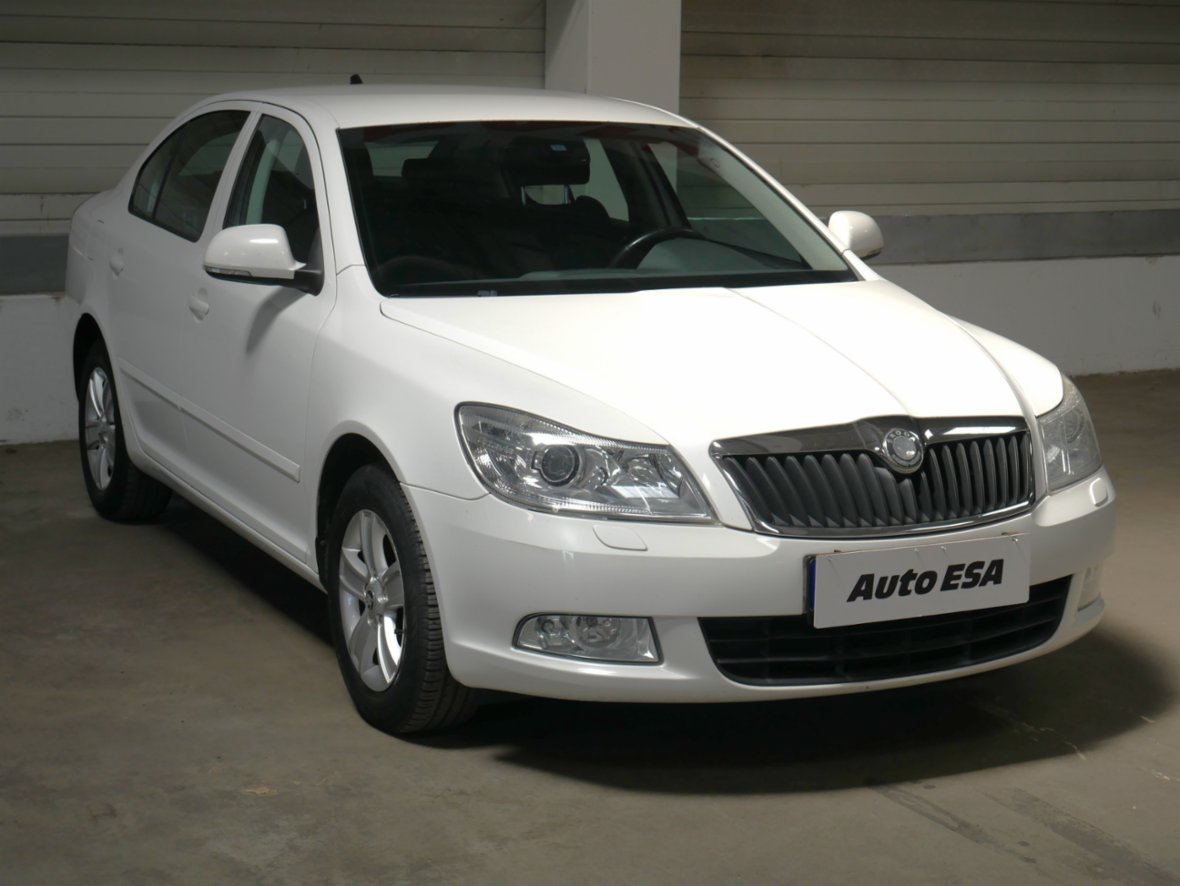Škoda Octavia II, 1.9 TDi, ČR, AC, liftback, nafta