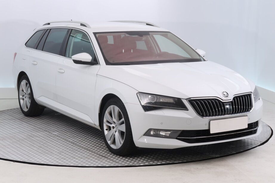 Skoda Superb, 2.0 TDIStyle , Automat, ČR,2.maj,,