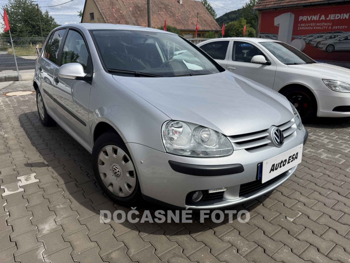 Volkswagen Golf, 1.6MPI, hatchback, benzín