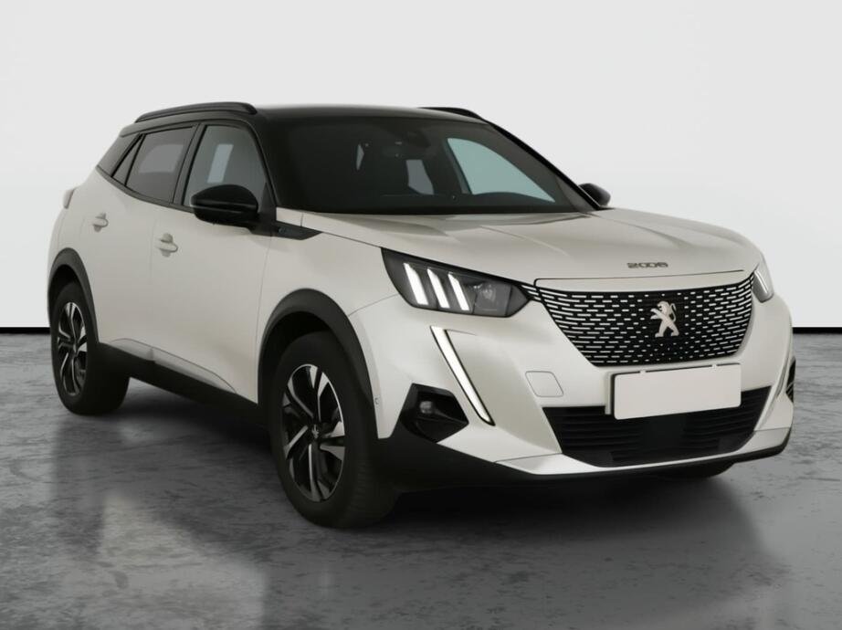 Peugeot e-2008, 50 kWhGT , SoH 93%,, SUV,