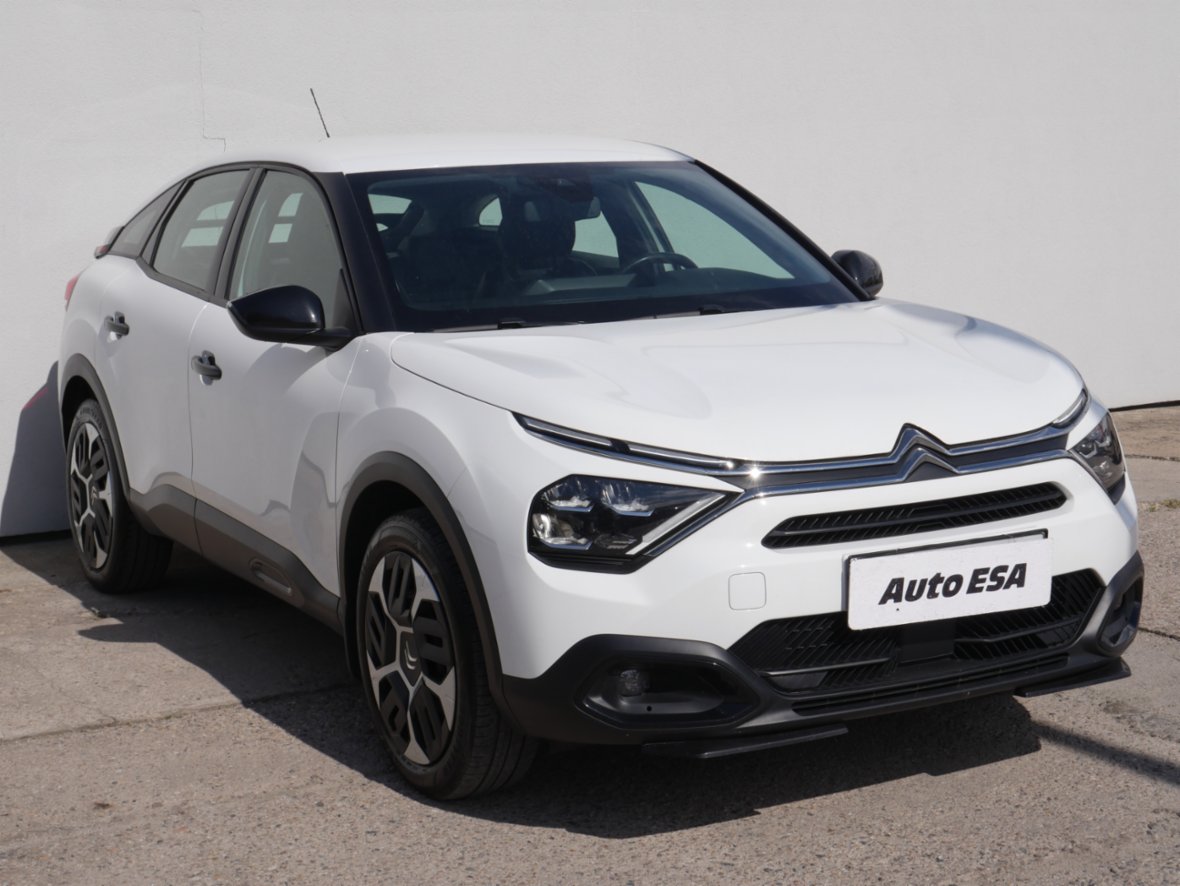 Citroën C4, 1.2 PT, ČR, servis.kniha, SUV, benzín