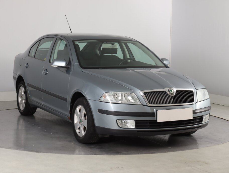 Skoda Octavia, 1.6Ambiente , ČR,1.maj, nová STK,,