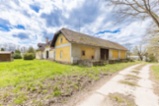 Usedlost u Třeboně s projektem na 13 apartmánů – skvělá investice