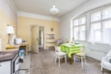 Usedlost u Třeboně s projektem na 13 apartmánů – skvělá investice