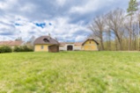 Usedlost u Třeboně s projektem na 13 apartmánů – skvělá investice
