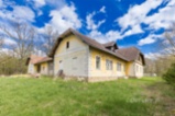 Usedlost u Třeboně s projektem na 13 apartmánů – skvělá investice