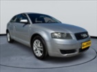 Audi A3, 2,0 i Manuál, hatchback, benzin