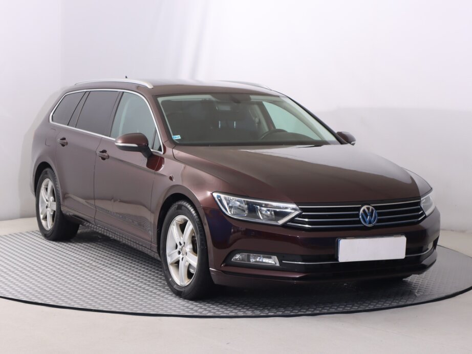 VW Passat, 1.4 TSI, Automat, Serv.kniha, Navi,,