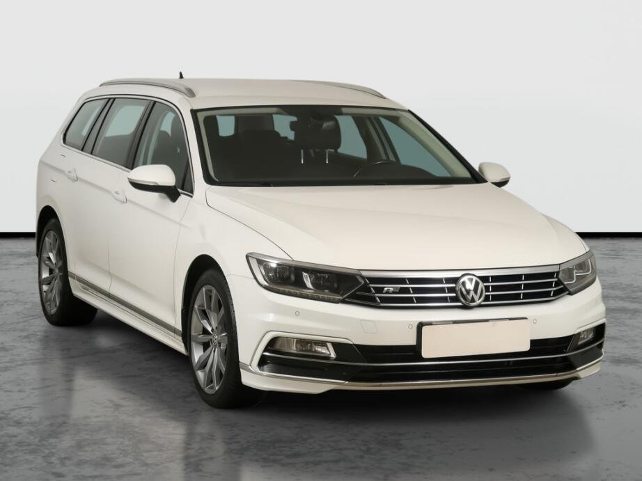 VW Passat, 2.0 TDIHighline , Automat, ČR,1.maj,,