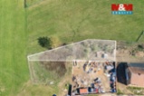 Poz. k bydlení, 775 m², Břasy