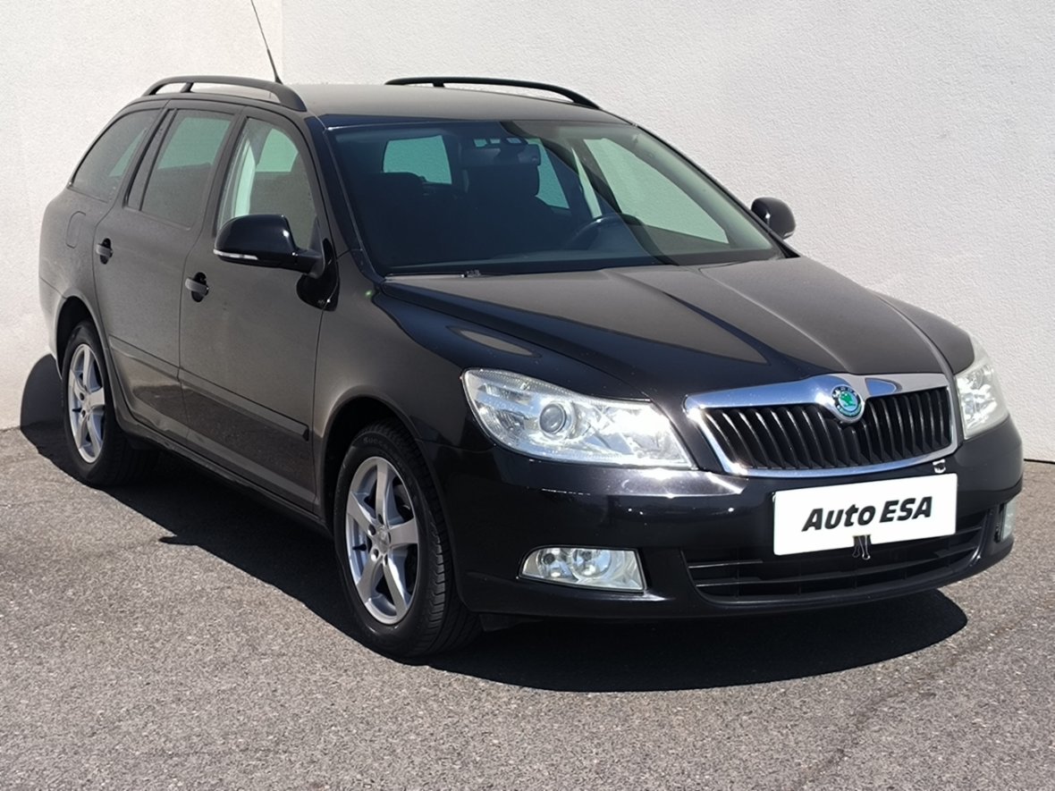 Škoda Octavia II, 2.0 TDi, Navi, AC, kombi, nafta