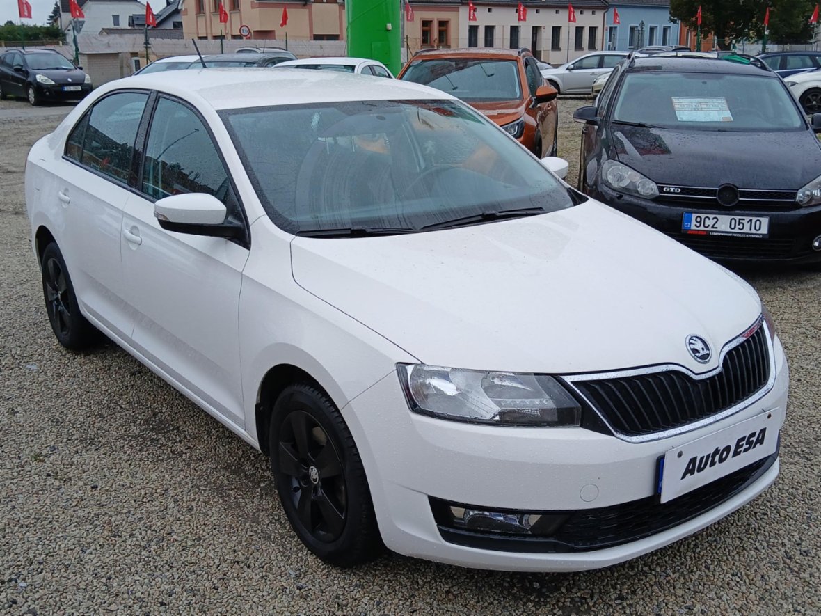 Škoda Rapid, 1.0 TSIon, ČR, liftback, benzín