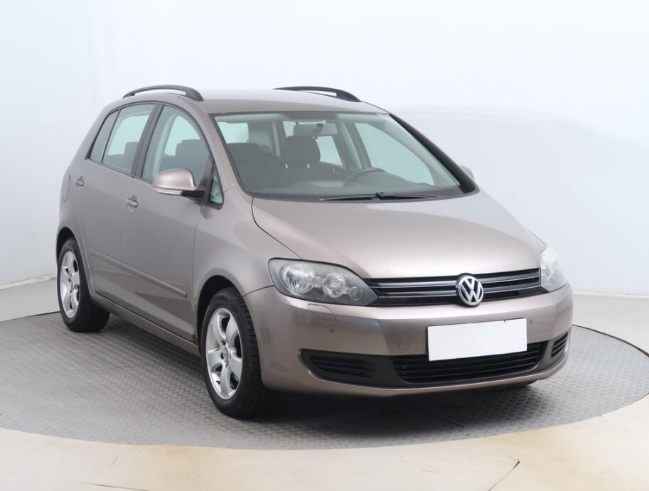 VW Golf Plus, 2.0 TDI, po STK, Klima, rezervace,