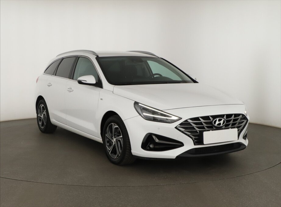 Hyundai i30, 1.5 T-GDI MHEVSmart , ČR,2.maj, Serv