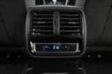 Volkswagen Passat, 2,0 TDI 110kW DSG Business Zár,